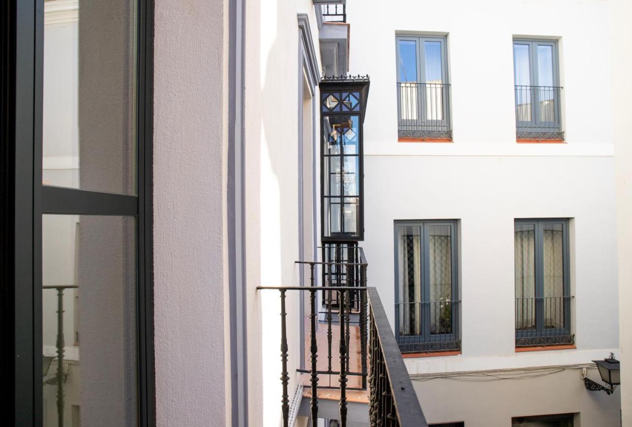 Nqn Aparts & Suites Sevilla 外观 照片